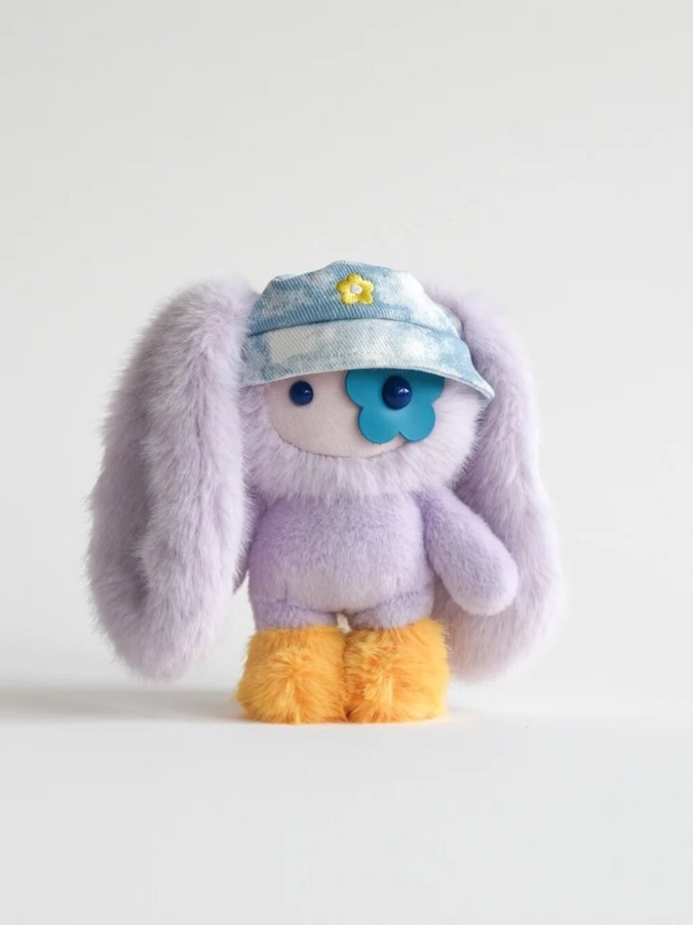 CJ Hendry Limited Edition Flower Market JUJU Collectible Keychain - Cookie